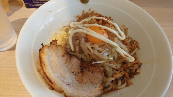 「ラーメン汁なし」@麺屋 味方の写真