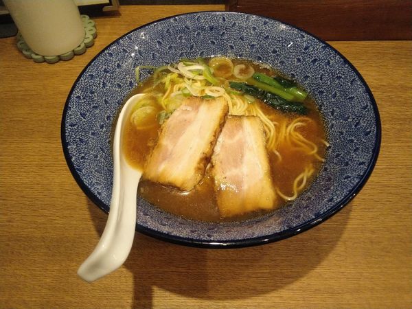 「煮干しそば 750円」@濃厚煮干しそば 丸にたちばなの写真