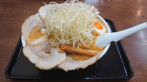 「みそ790円+替玉110円+虎盛490円」@自家製麺 麺屋 虎治の写真