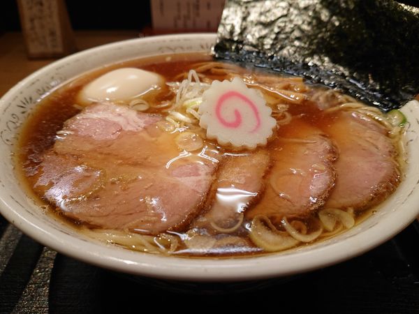 「特製中華そば」@中華そば 勝本の写真