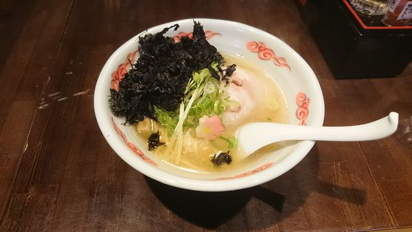 「岩のり塩そば870円+炊き餃子600円」@元祖つくば餃子工房 龍神家の写真