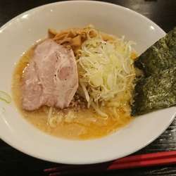 北海道白味噌らぁめん880円+大盛120円