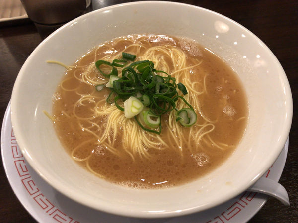 「朝ラーメン 500円」@博多らーめん ひまわりの写真