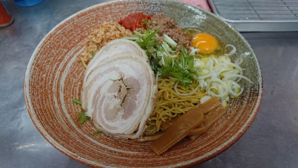 「覆麺山椒まぜそば＋生卵＋辛味噌3杯」@覆麺 智の写真