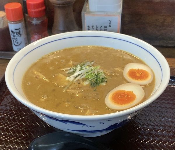 「チーズカレーらー麺」@麺カフェ ダボハウスの写真