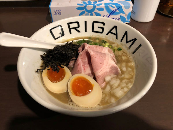 「濃厚煮干しそば　味玉」@麺屋 ORIGAMIの写真