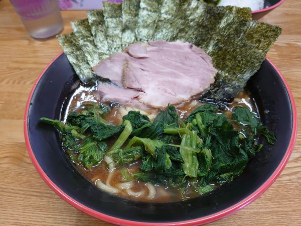 「のり・ほうれん草ラーメン」@麺家 紫極の写真