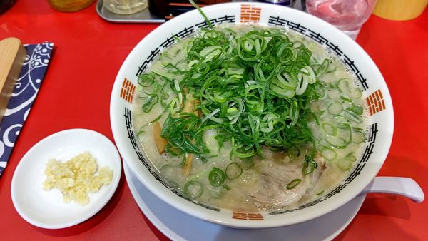 「濃厚醤油ラーメン」@3丁目ラーメン幸樹 湘南台店の写真