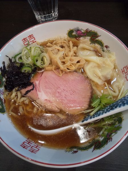 「正油780円半チャーハン320円納豆100円」@メンショップ アキラの写真