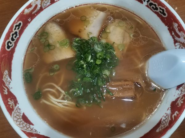 「中華そば」@中華そば 山冨士 本町店の写真