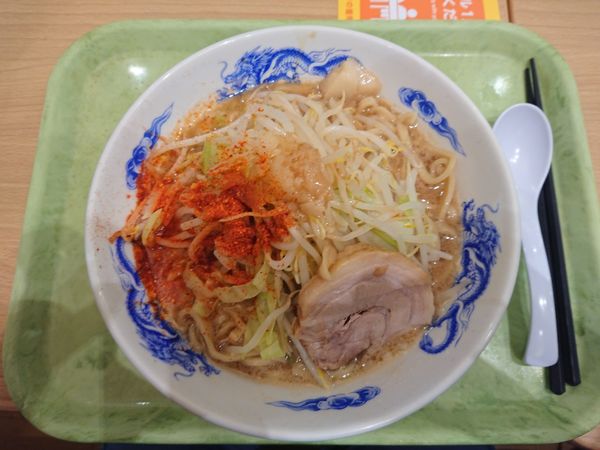 「ラーメン￥700 (全て普通)」@ジャンクガレッジ イオンレイクタウンmori店の写真