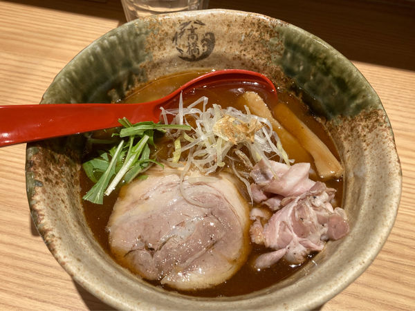 「焼きあご塩らー麺　820円」@焼きあご塩らー麺 たかはし アトレ川崎店の写真