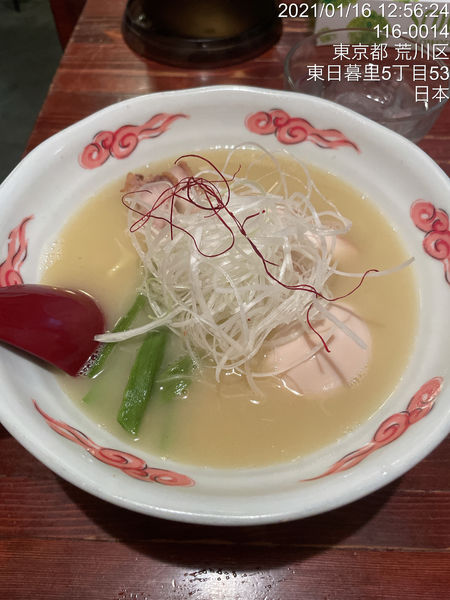 「玉子入り鳥白湯ラーメン」@麺・酒処 ぶらりの写真