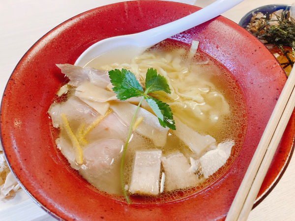 「真鯛とマグロ節天然塩そば」@だし廊 BUSHIの写真