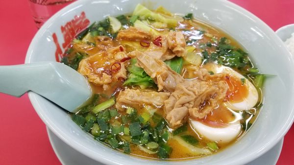 「極旨もつ味噌ラーメン　味玉トッピング」@山岡家 松本店の写真