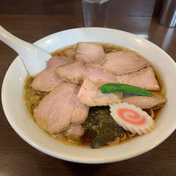 焼豚ワンタンメン 1100円