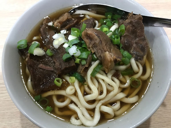「牛肉麺」@建宏牛肉麺の写真