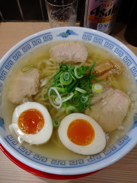 「会津山塩物語+味玉+瓶ビール」@麺処若武者 ASAKUSA 〜FUKUSHIMA NOODLE STYLE〜の写真