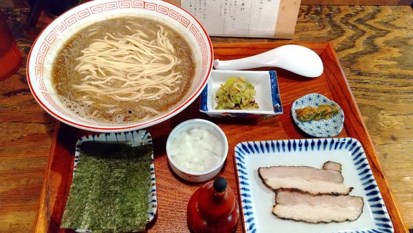 「炭火焼濃厚中華そば（鯖）850円」@炭火焼濃厚中華そば 倫道の写真