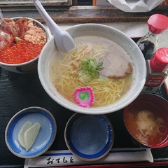 ウトロ漁協婦人部食堂の画像