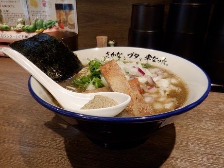 「煮干らーめん」@さかなとブタで幸なった。の写真