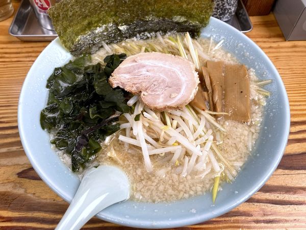 「正油ネギラーメン ８４０円 ※麺硬め・アブラ多め」@ラーメンショップ 東大室店の写真