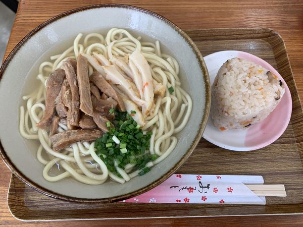 「八重山そばセット 600円」@ジュネの写真