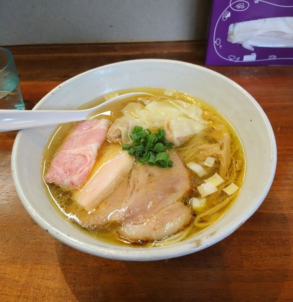 「特選塩らーめん 大盛」@塩らーめん 千茶屋の写真