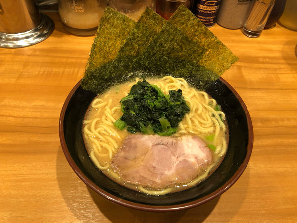 「ラーメン」@横浜家系ラーメン 中野家 東長崎店の写真