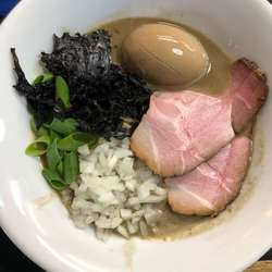 味玉濃厚煮干しそば