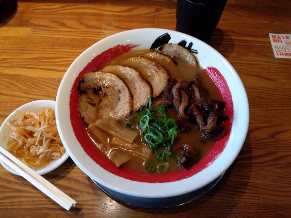 「徳島らーめん肉祭り1020円」@徳島ラーメン 人生の写真