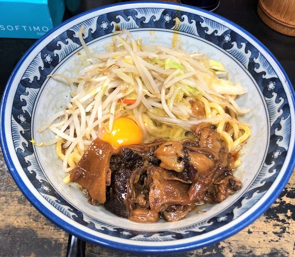 「牛すじぶっかけ」@らーめんしょっぷ中吉 綾瀬店の写真