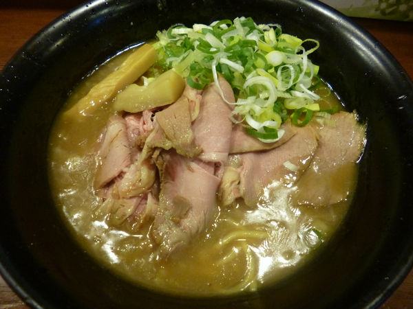 「霧島」@まりお流らーめんの写真