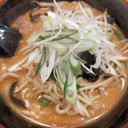 味噌オロチョンラーメン