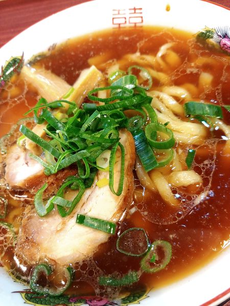 「手打ち醤油」@超多加水純手打ち麺 仁しむらの写真