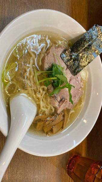 「塩ラーメン」@らぁめん山と樹の写真