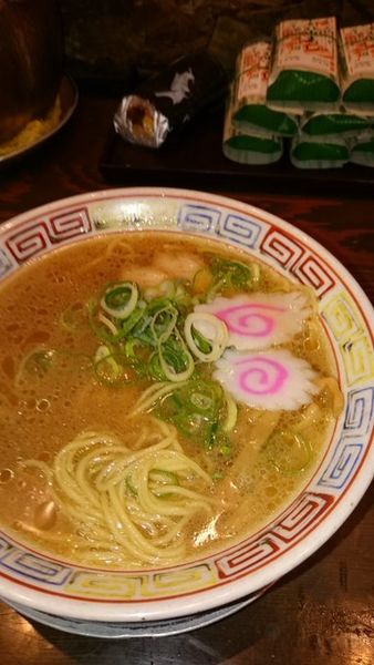 「ラーメン　500円」@丸美商店の写真