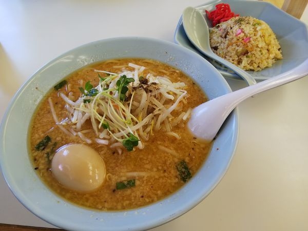 「Ｂランチ（みそラーメン＋半チャーハン）　＋味玉：サービス券」@くるまやラーメン 松本渚店の写真