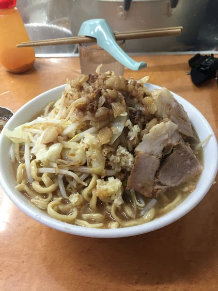 「らーめん」@ラーメン荘 歴史を刻め 六甲道の写真