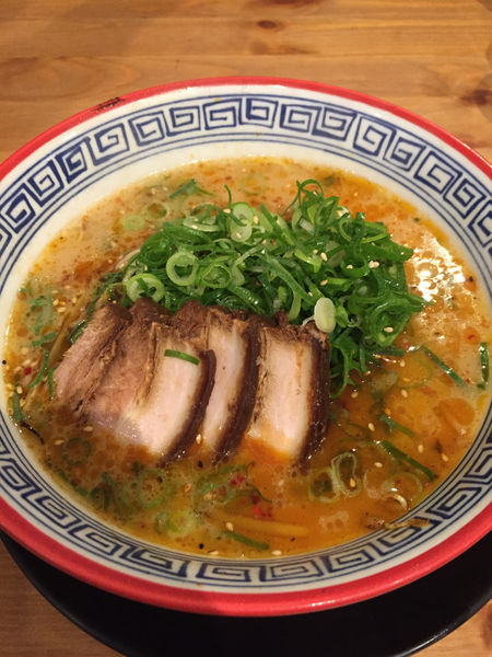 「辛味噌らーめん」@麺屋 鶏豚の写真