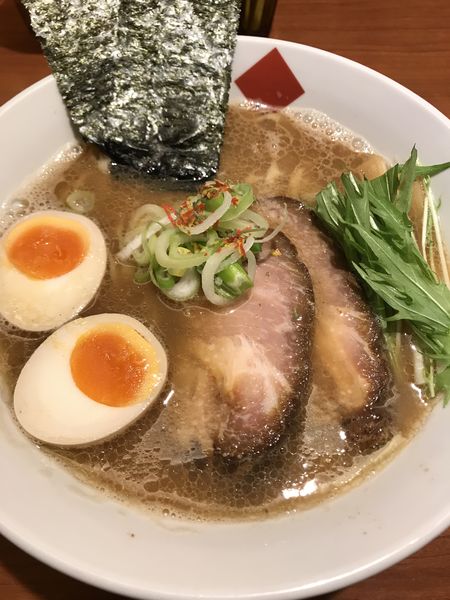 「東京駅濃厚醤油中華そば」@東京の中華そば ちよがみの写真