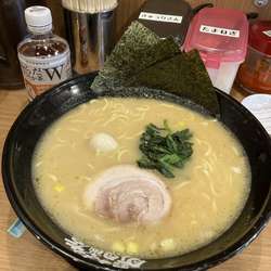 ラーメン・特大(920円)