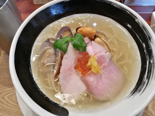 「浅利とムール貝の汐そば(950円)」@麺処しろくろの写真