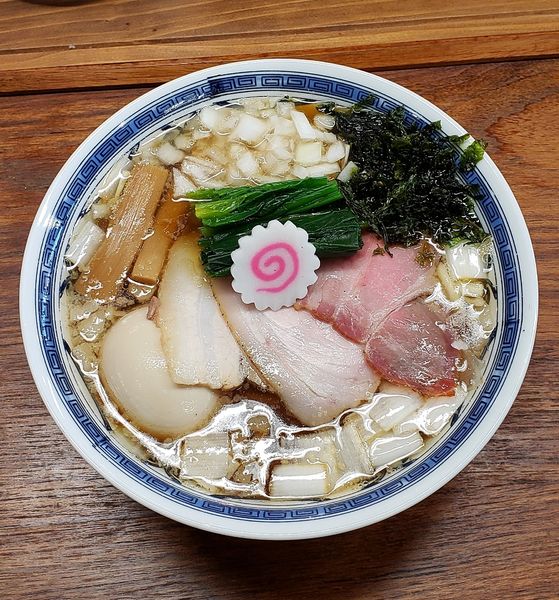 「手揉み中華そば+味玉」@YOKOKURA STOREHOUSEの写真