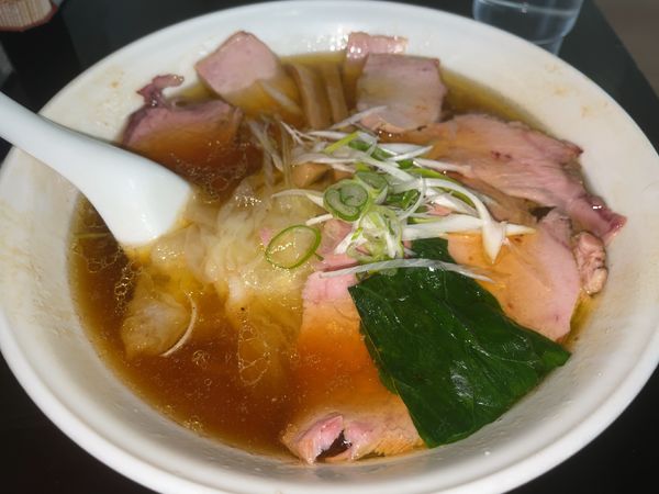 「チャーシューワンタン麺」@手打 焔の写真