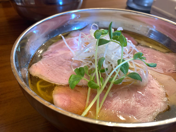 「醤油チャーシュー麺」@RAMEN ブリキの木こりの写真