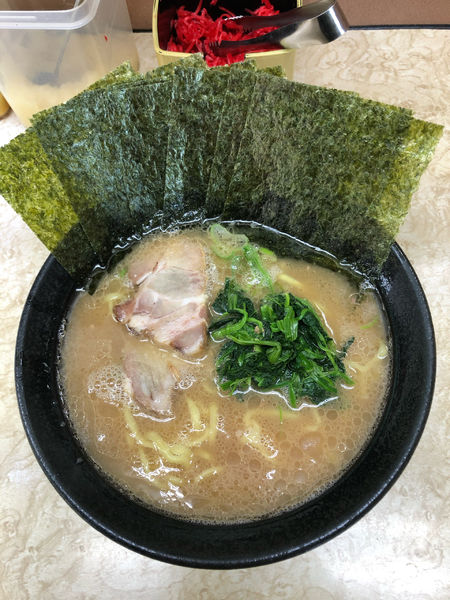 「のりラーメン　850円」@川崎家 榎町店の写真