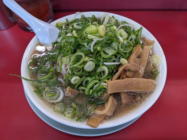 「メンマ入りラーメン（ネギ多め）　800円」@ラーメン藤 京都本店の写真