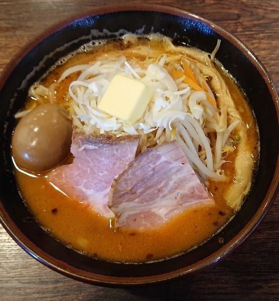 「味噌ラーメン  バター無料  味玉TP」@麺屋 真心の写真