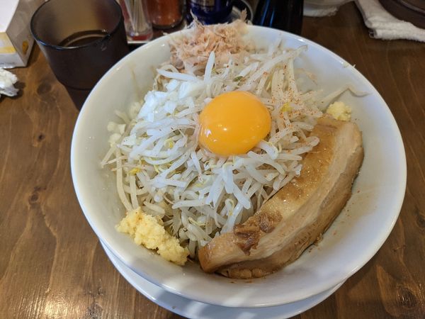 「まぜそば850円　150グラム」@麺屋鈴春の写真